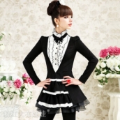 春款女裝黑白相拼色 宮廷荷葉邊裙擺 下擺襯衣款 長款打底衫 襯衫 免運費